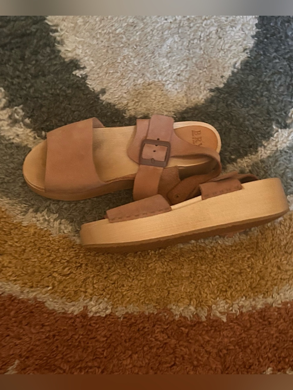 BRYR Ursi Platform Nubuck Clog Sandals in Blush Sz US 8 EU 38 - Picture 5 of 8